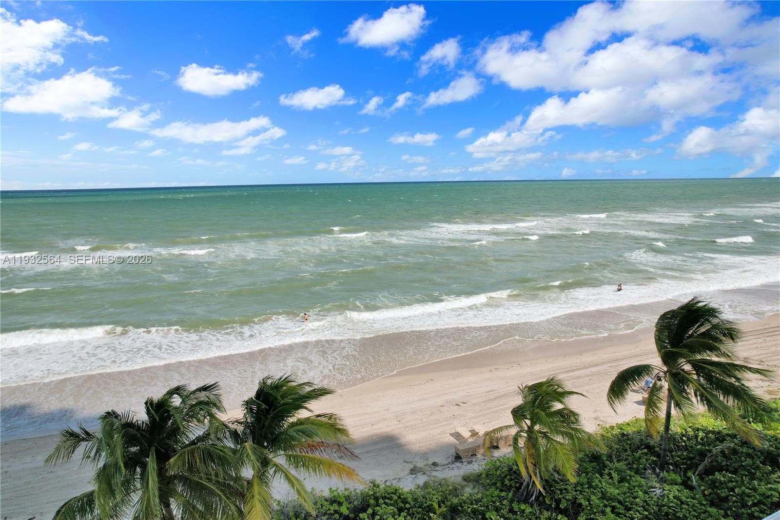 Hemispheres Condo · #17F in Hallandale Beach - Photo 31