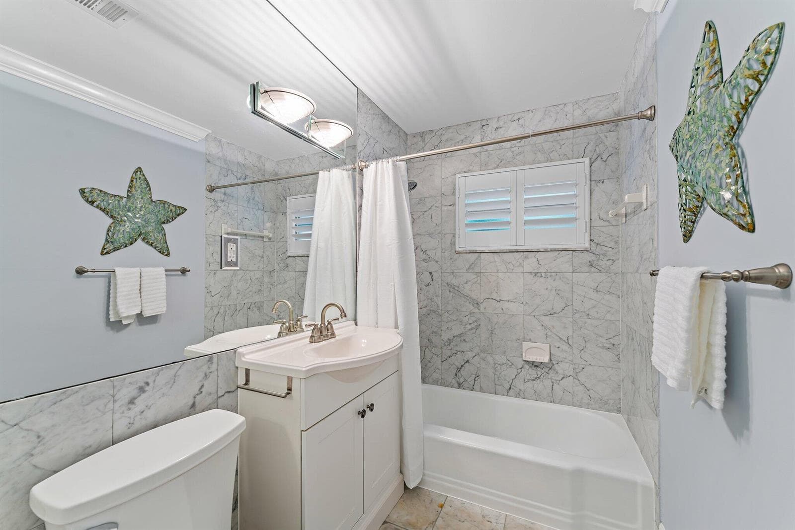 040-460SunriseWay-JunoBeach-SMALL