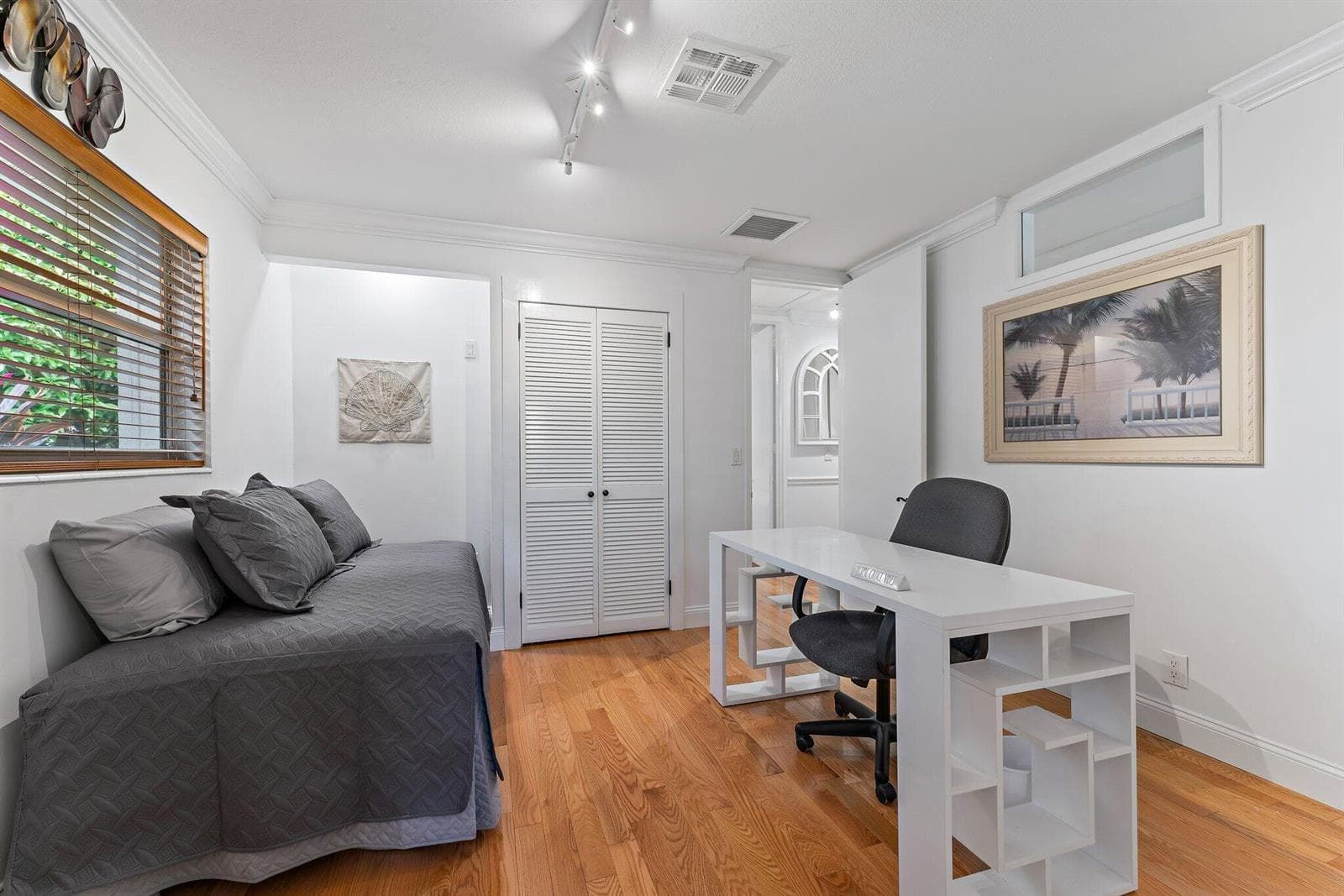 019-460SunriseWay-JunoBeach-SMALL