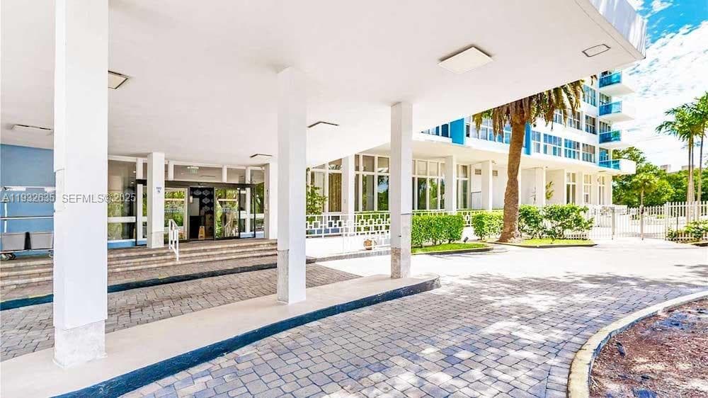 PARKVIEW POINT CONDO · #1P in Miami Beach - Photo 4