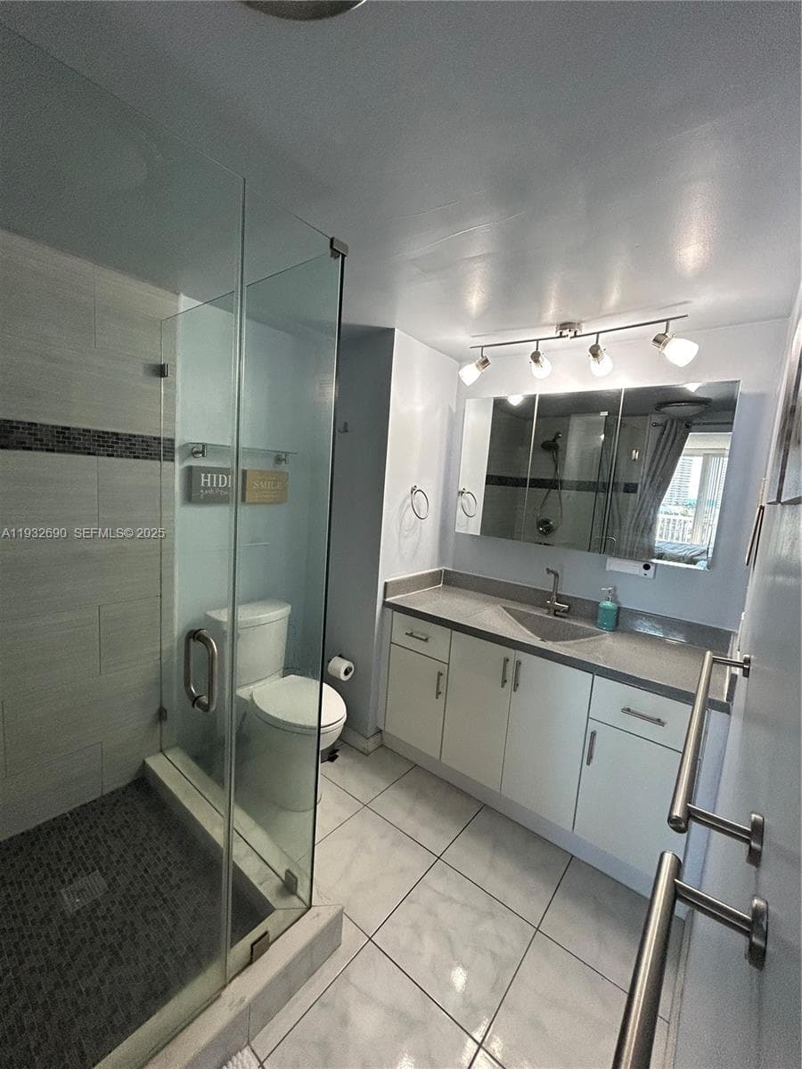 DORSEY ARMS CONDO · #703 in Hallandale Beach - Photo 12