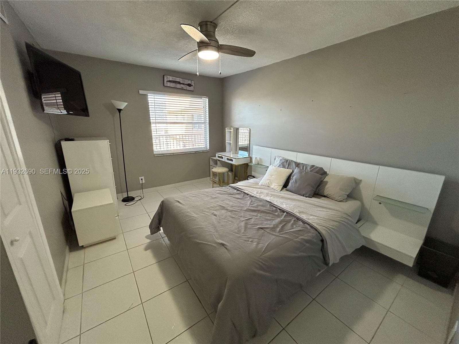 Bedroom #1
