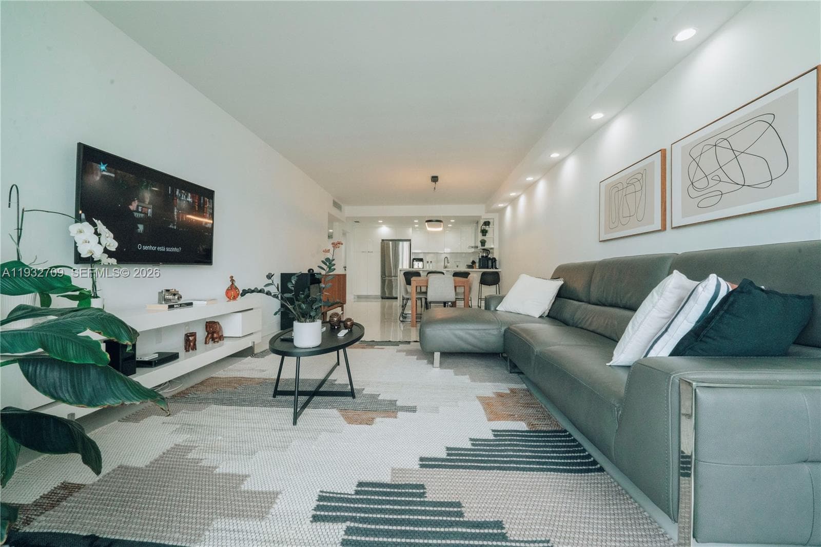 OCEANVIEW BUILDING B · #1003 in Sunny Isles Beach - Photo 1