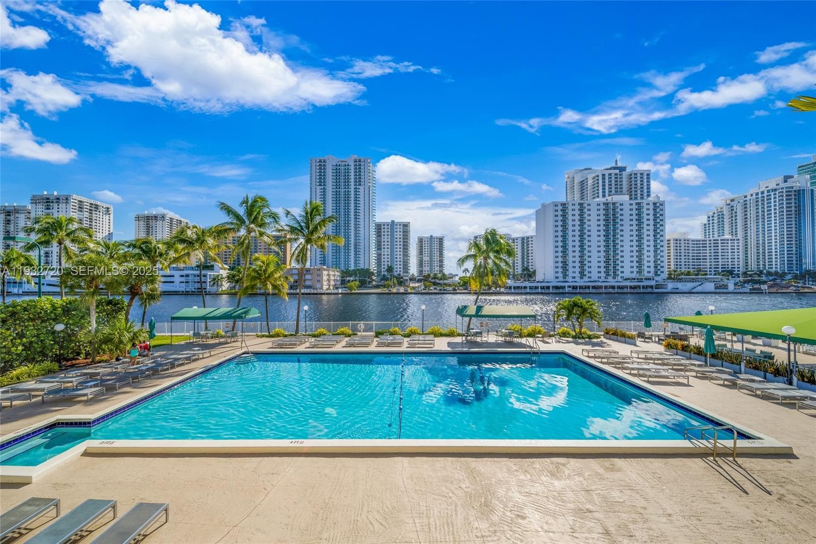 OCEANVIEW PARK CONDO · #230 in Hallandale Beach - Photo 25