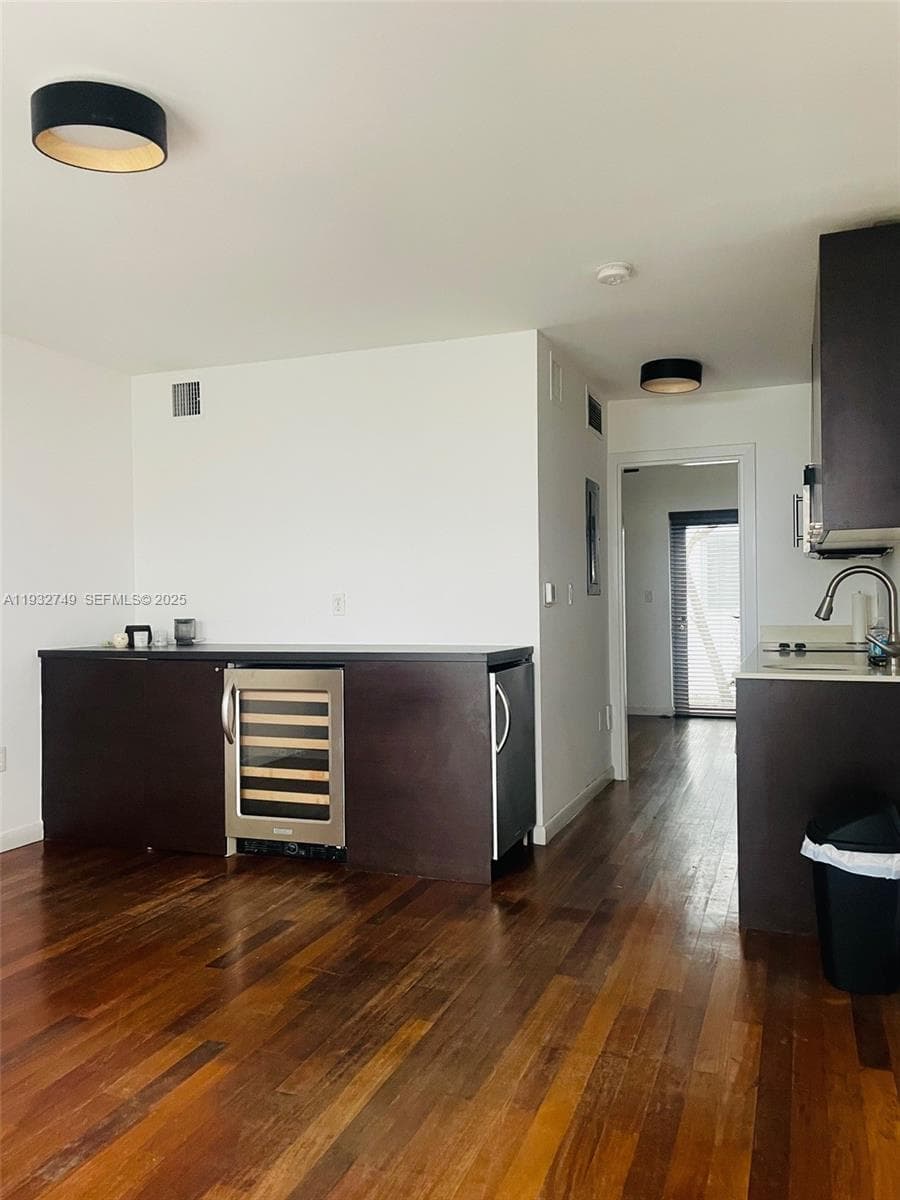 ETRURIA CONDO · #112 in Miami Beach - Photo 2
