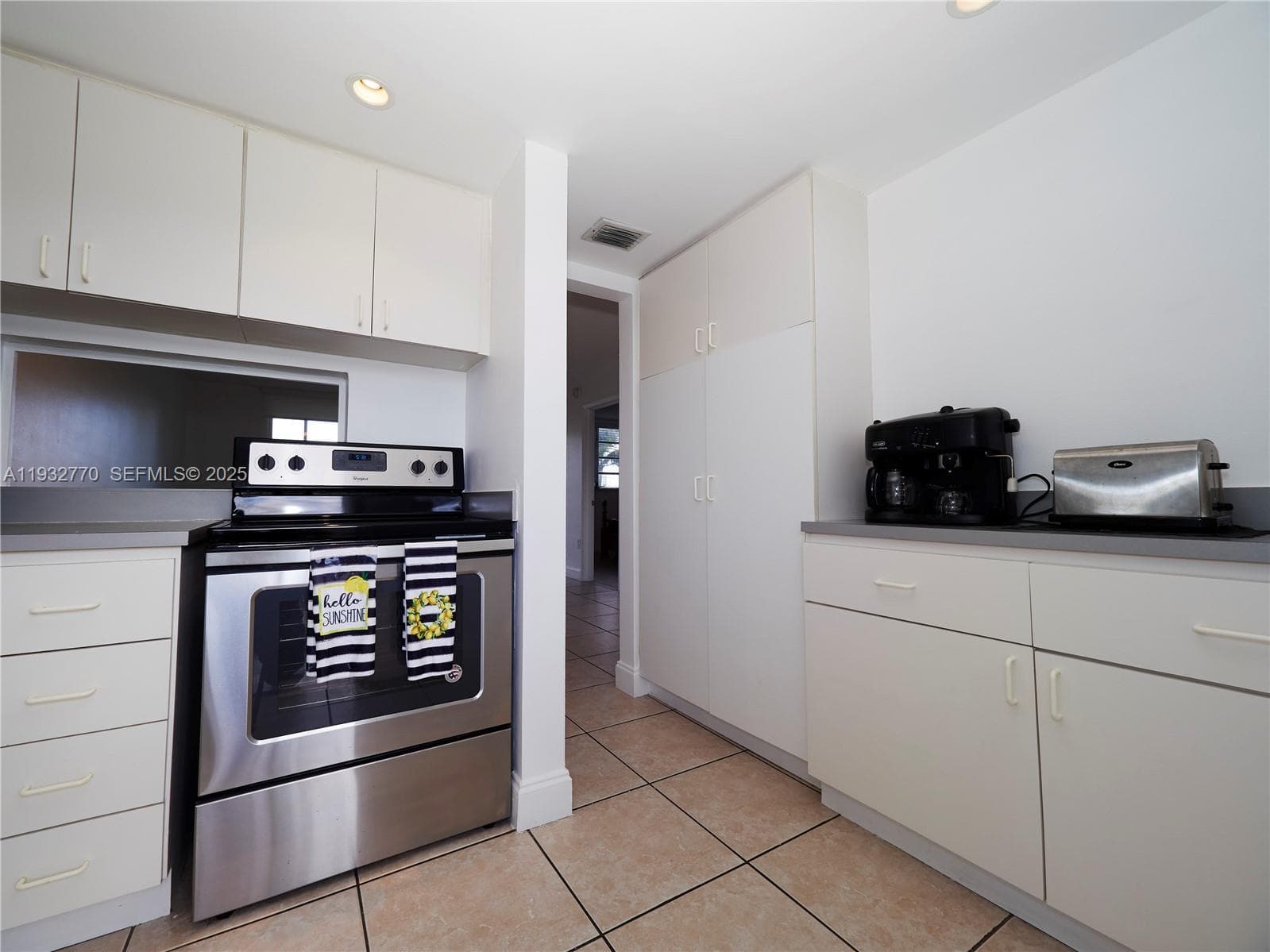 POINT EAST · #F412 in Aventura - Photo 6