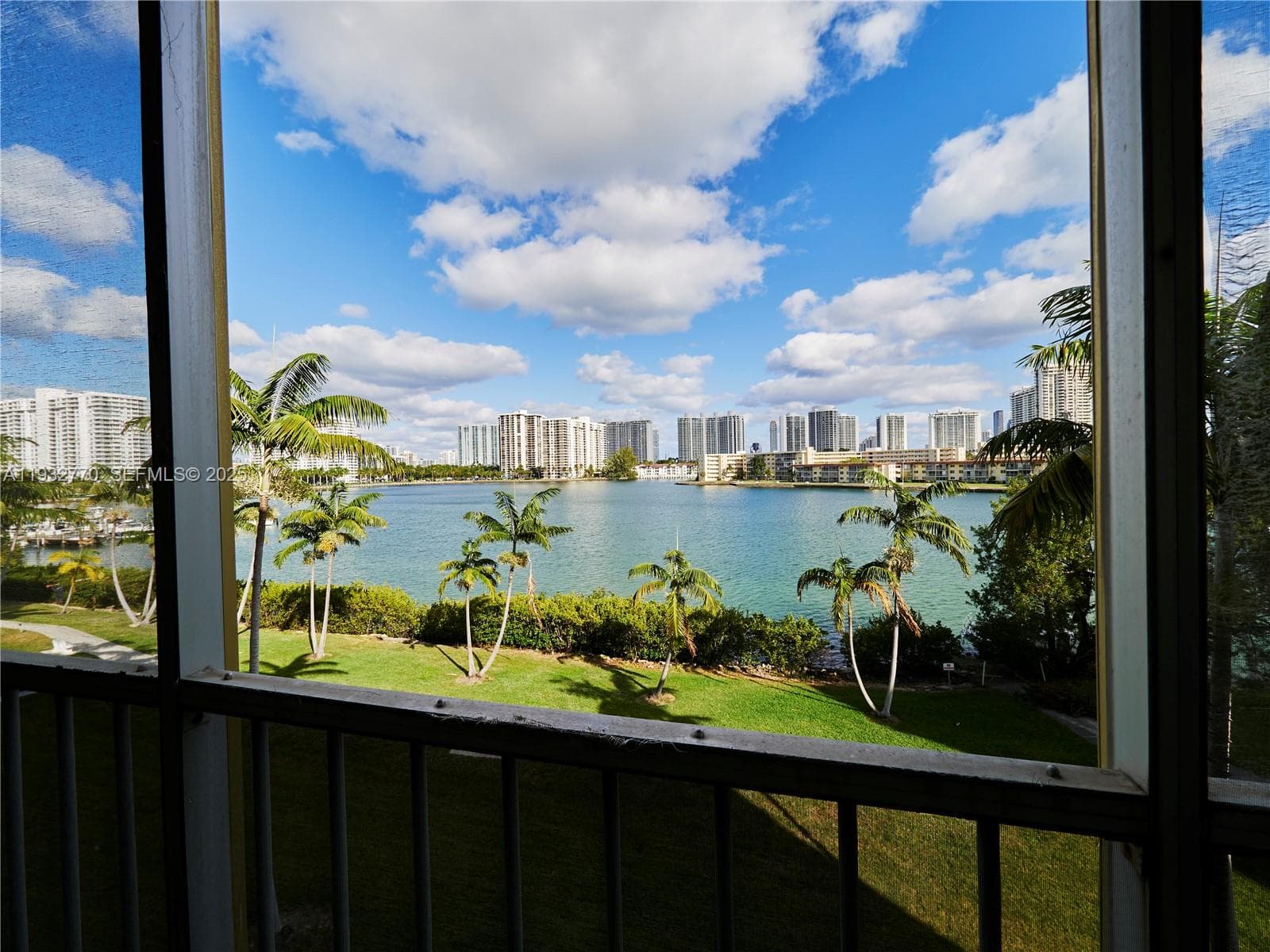 POINT EAST · #F412 in Aventura - Photo 25