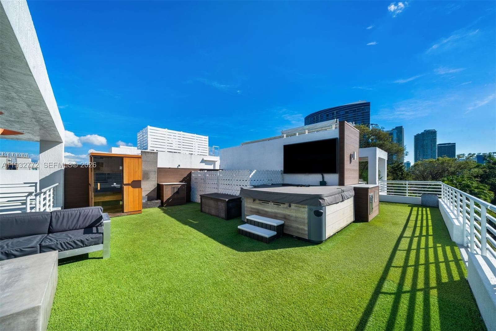 ONE BAY CONDO · #202 in Miami - Photo 9