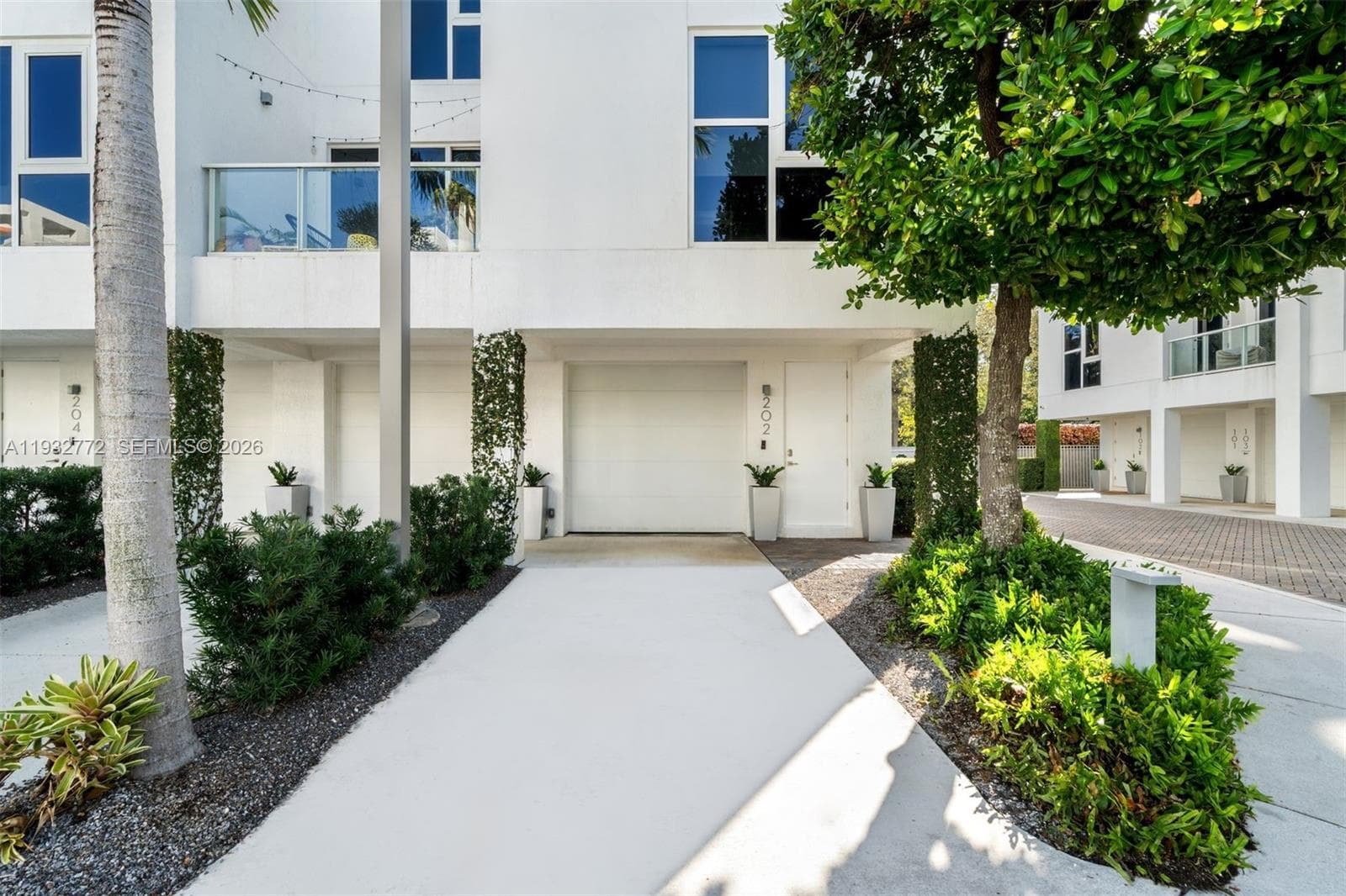 ONE BAY CONDO · #202 in Miami - Photo 18