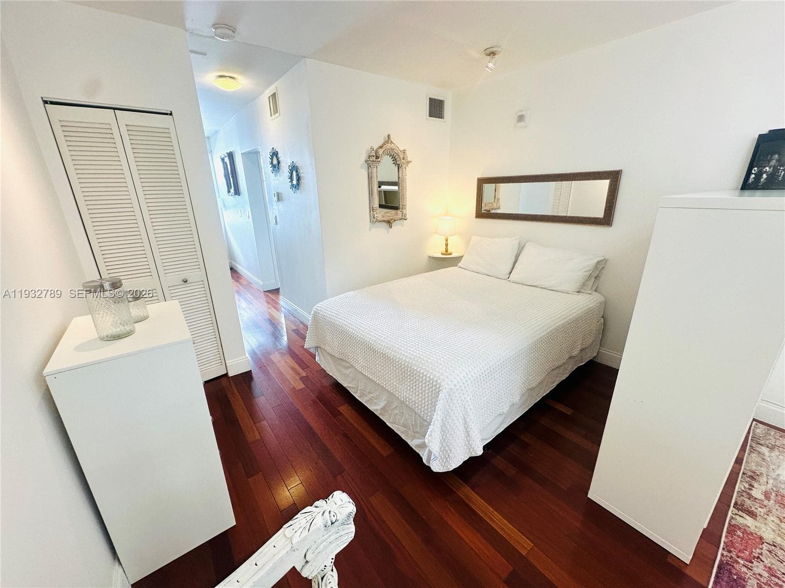 RETREAT CONDO · #406 in Miami Beach - Photo 9