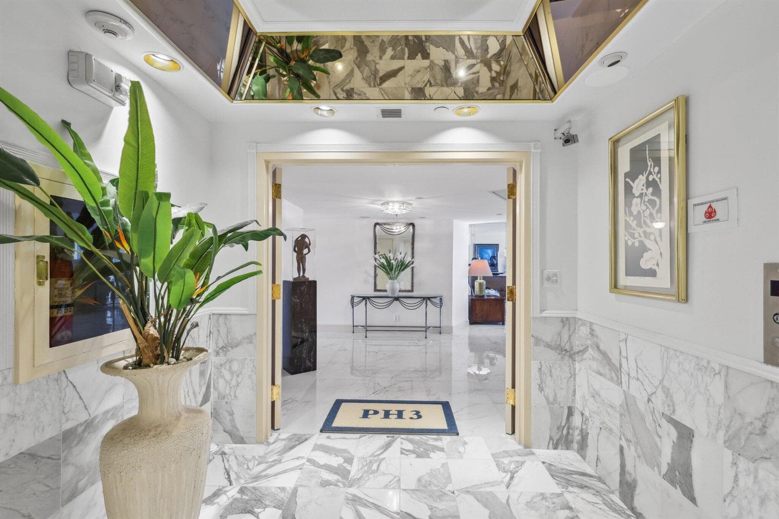 4001 N Ocean Blvd Penthouse 3