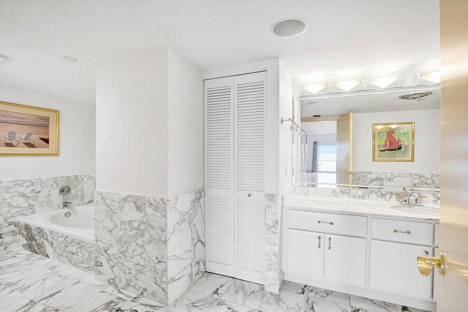 4001 N Ocean Blvd Penthouse 3