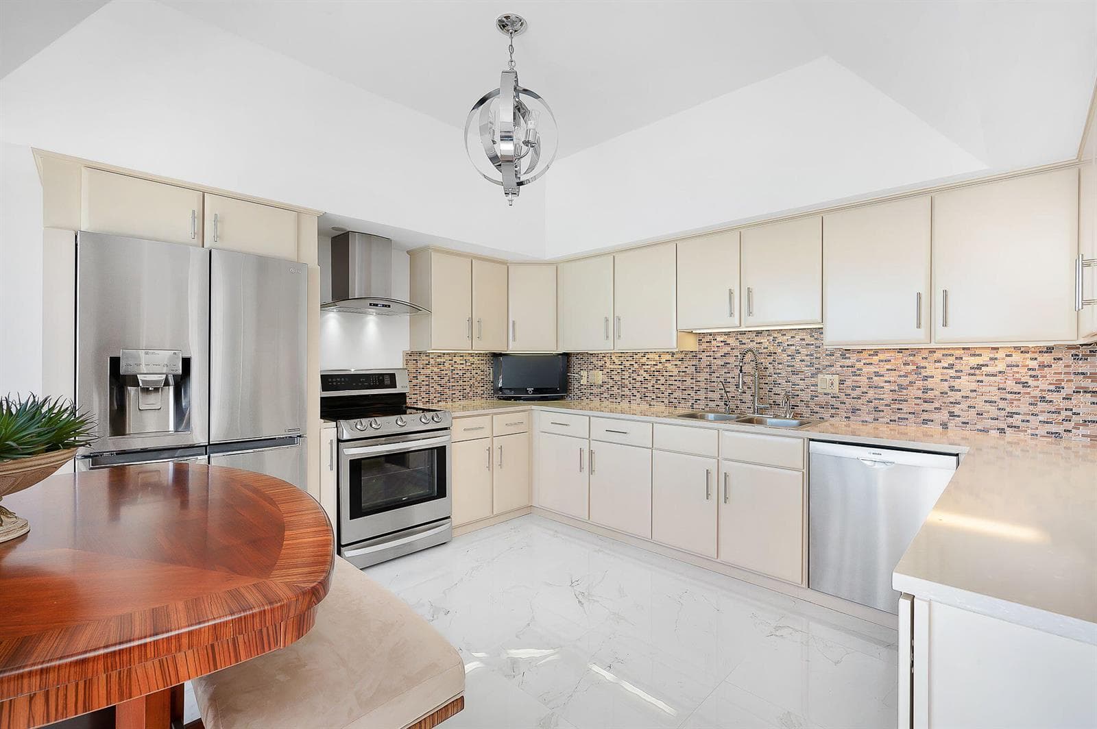 4001 N Ocean Blvd Penthouse 3
