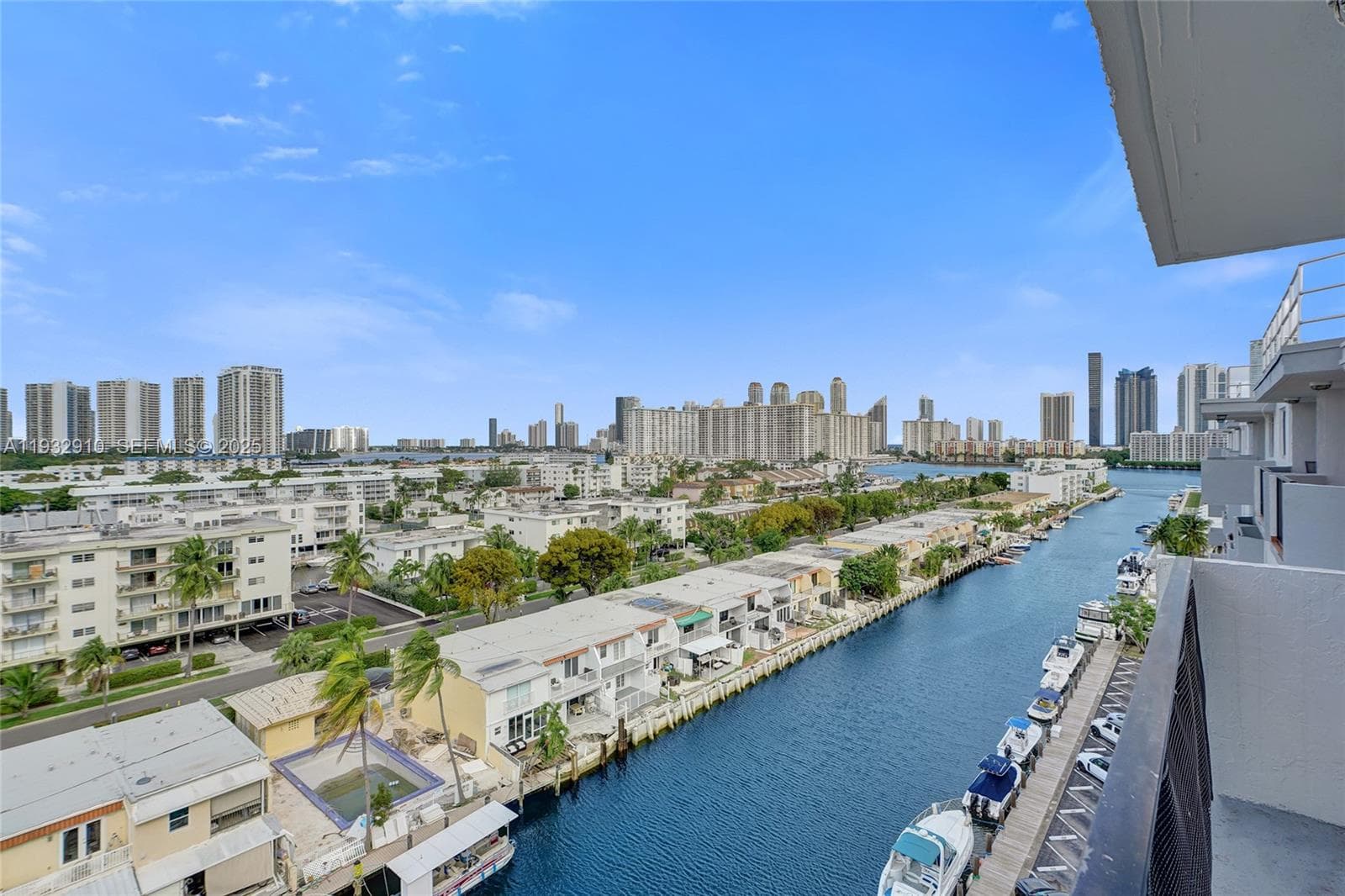 CORAL ISLE EAST · #PH10 in North Miami Beach - Photo 2