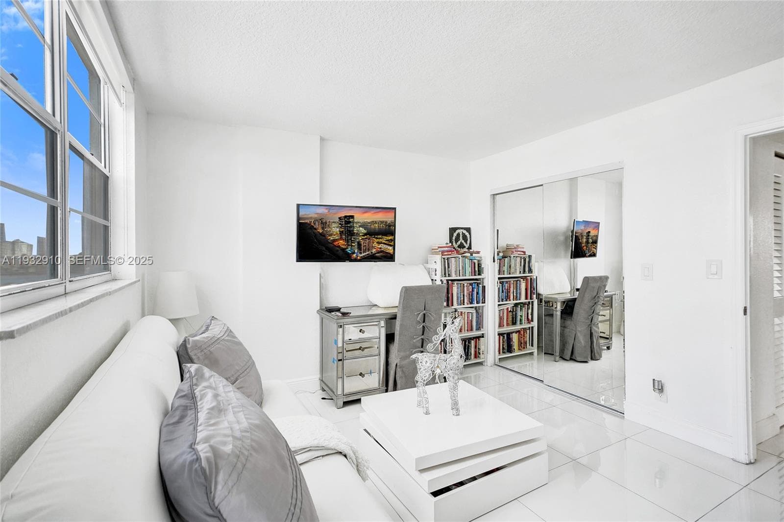 CORAL ISLE EAST · #PH10 in North Miami Beach - Photo 12