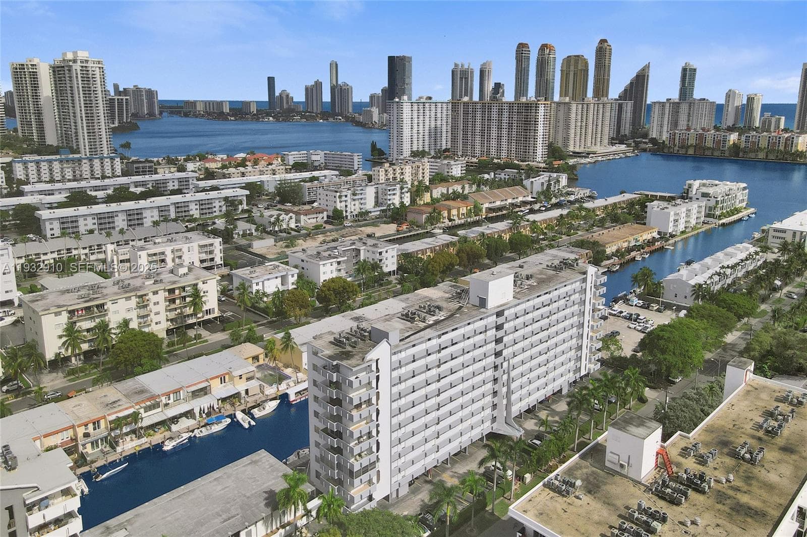 CORAL ISLE EAST · #PH10 in North Miami Beach - Photo 31
