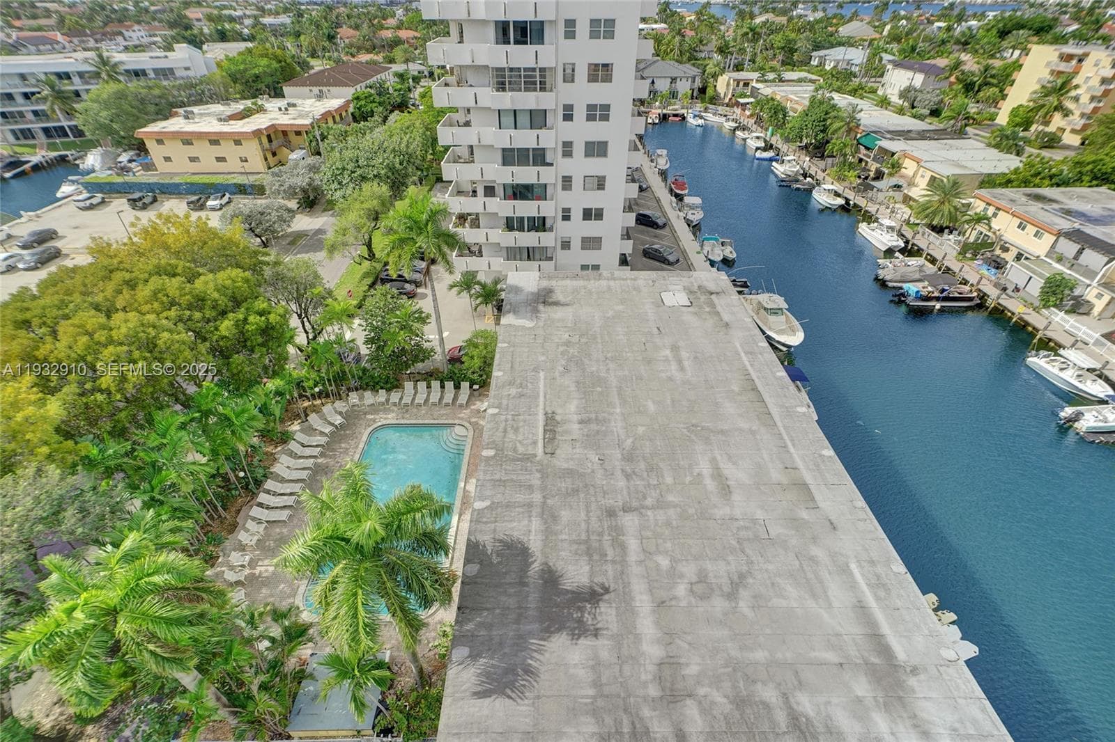 CORAL ISLE EAST · #PH10 in North Miami Beach - Photo 29