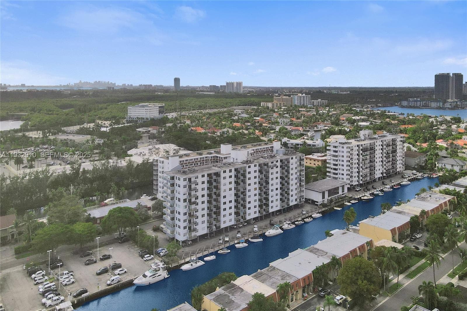 CORAL ISLE EAST · #PH10 in North Miami Beach - Photo 39