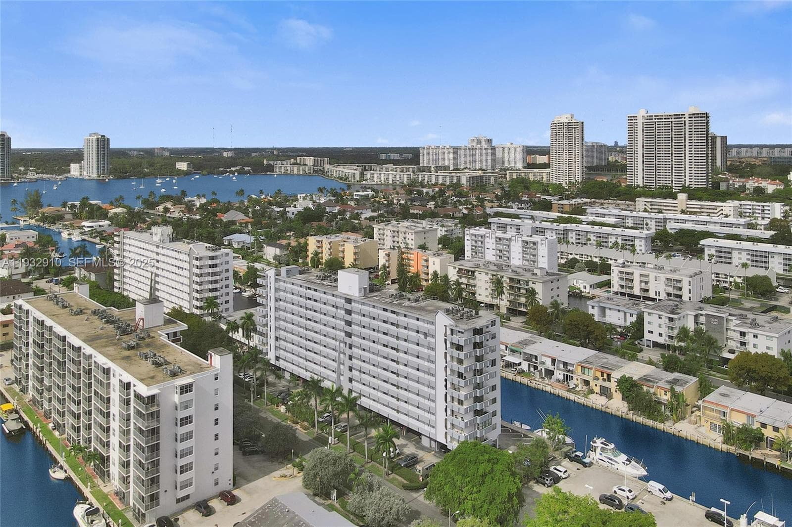CORAL ISLE EAST · #PH10 in North Miami Beach - Photo 34