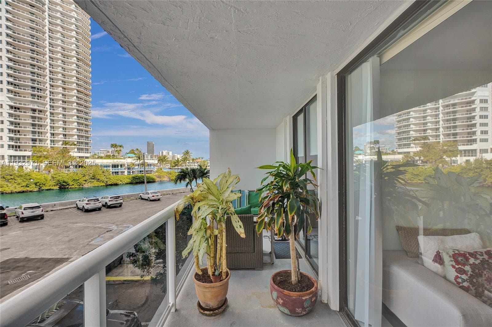 WATERVIEW CONDO · #249 in Aventura - Photo 2