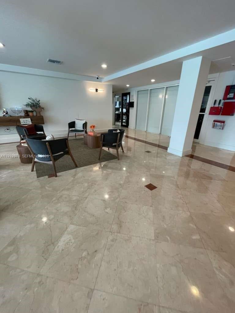 ISLAND PLACE AT NORTH BAY · #4L in North Bay Village - Photo 6