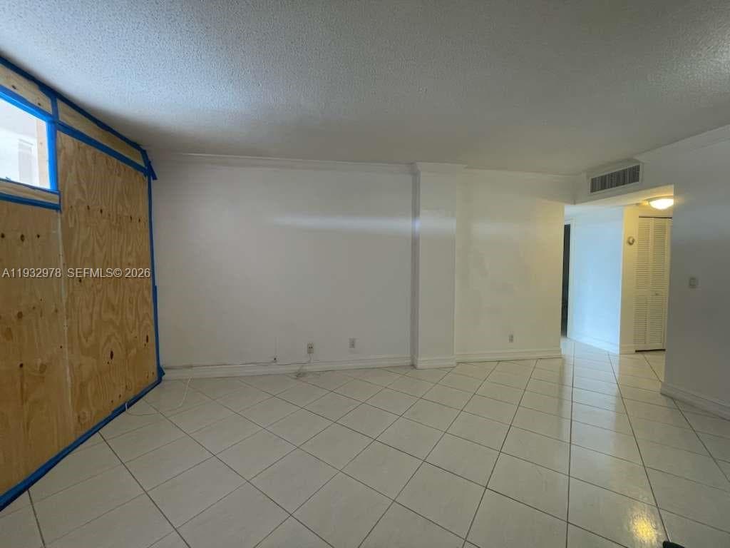 ISLAND PLACE AT NORTH BAY · #4L in North Bay Village - Photo 17