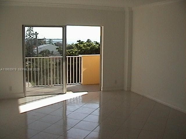 ISLAND PLACE AT NORTH BAY · #4L in North Bay Village - Photo 16