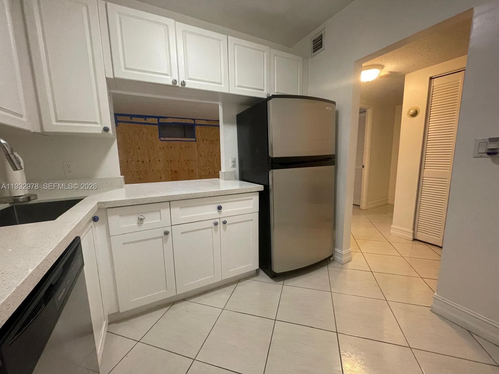 ISLAND PLACE AT NORTH BAY · #4L in North Bay Village - Photo 15