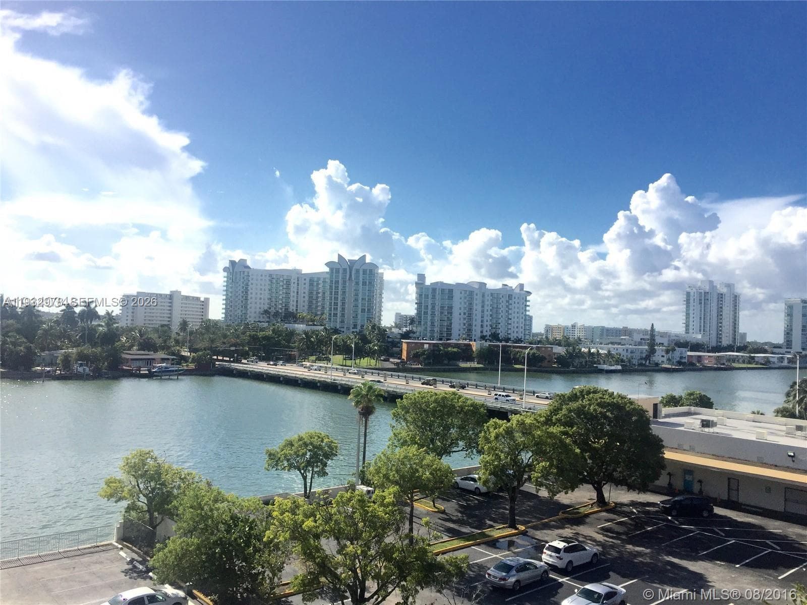 ISLAND PLACE AT NORTH BAY · #4L in North Bay Village - Photo 4
