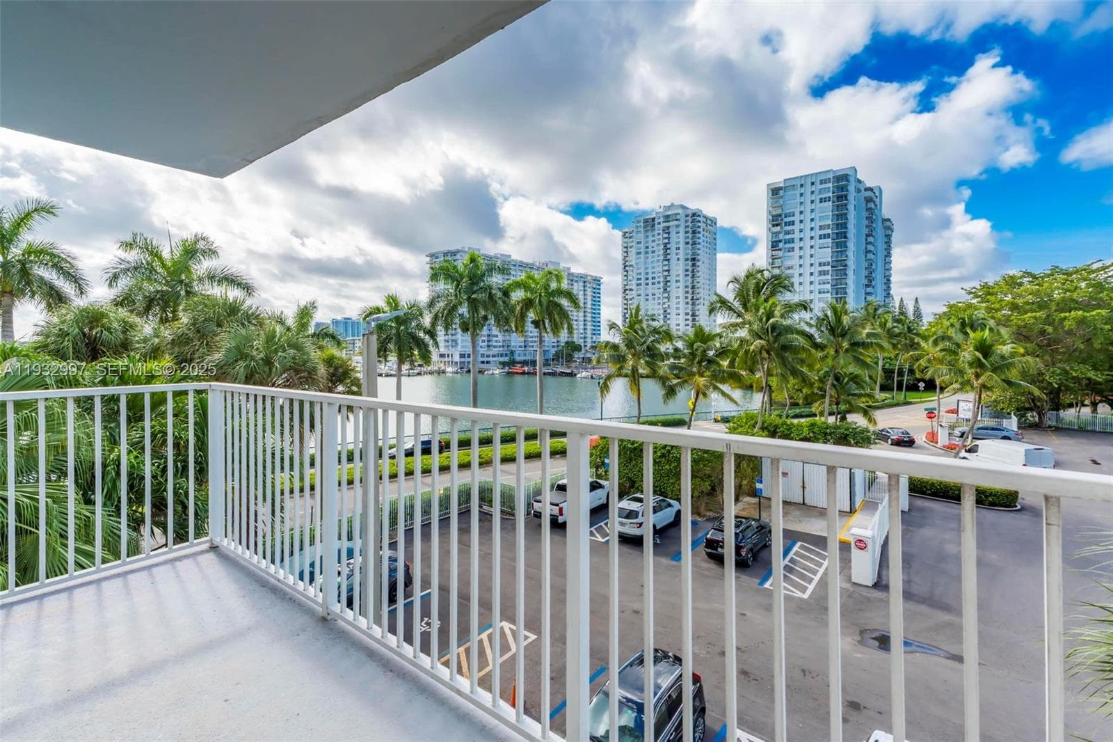 ADMIRALS PORT CONDO WEST · #315W in Aventura - Photo 13