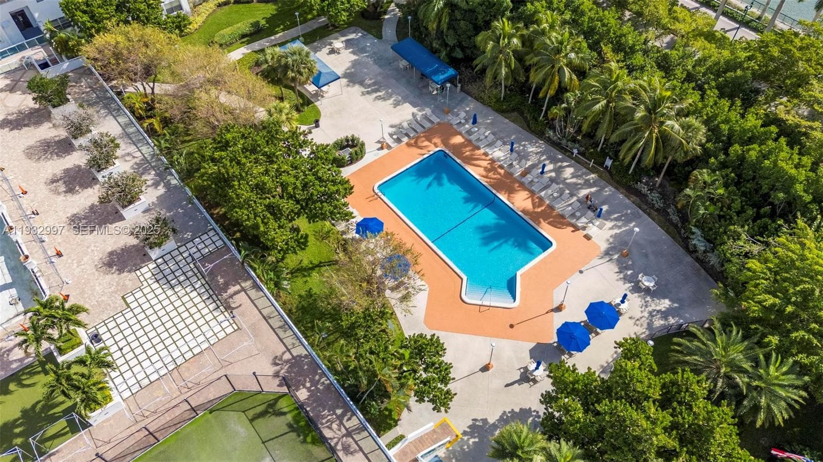 ADMIRALS PORT CONDO WEST · #315W in Aventura - Photo 19