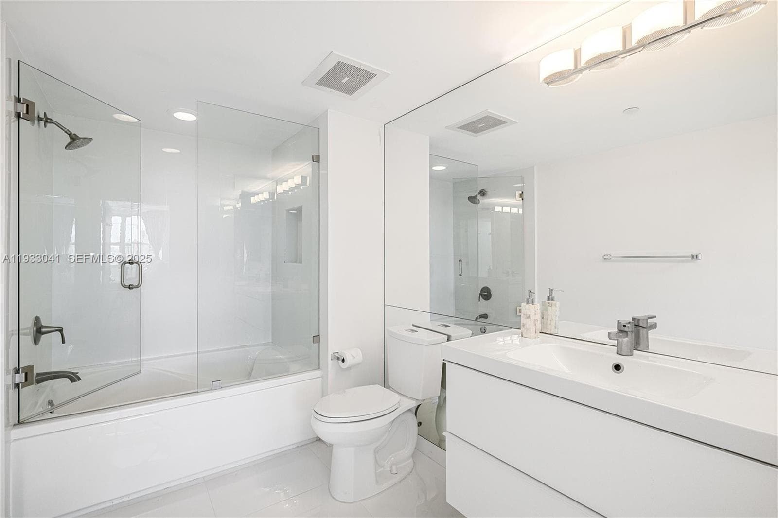 TURNBERRY ON THE GREEN CO · #2307 in Aventura - Photo 16