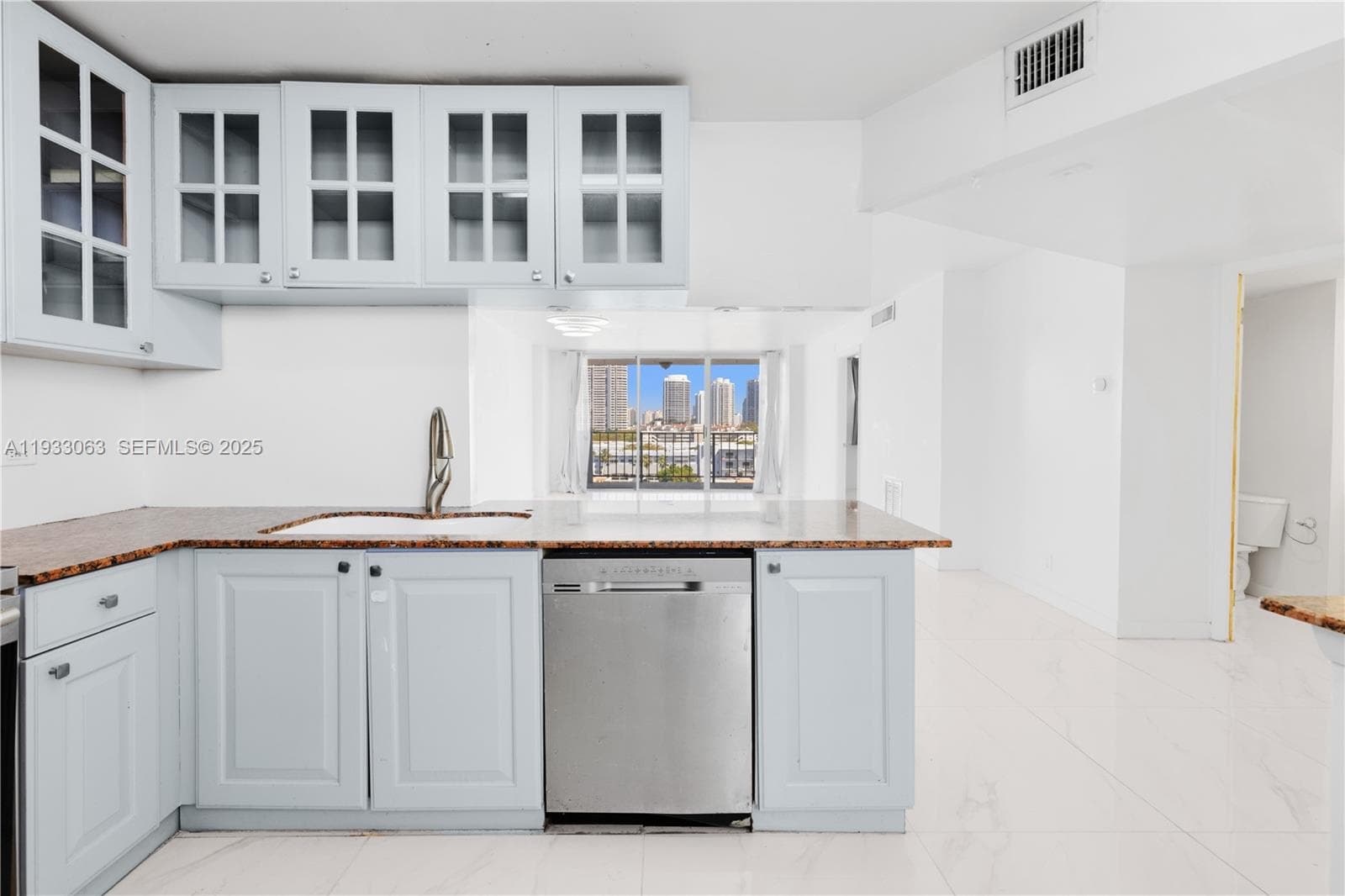 CORAL ISLE WEST CONDO · #1004 in North Miami Beach - Photo 14