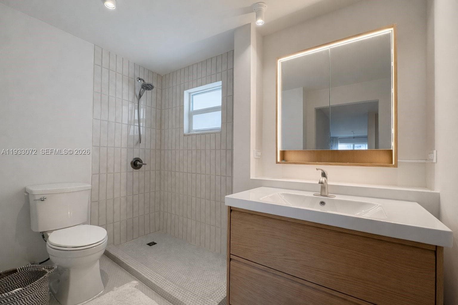 JEFFERSON VILLAS CONDO · #302 in Miami Beach - Photo 8