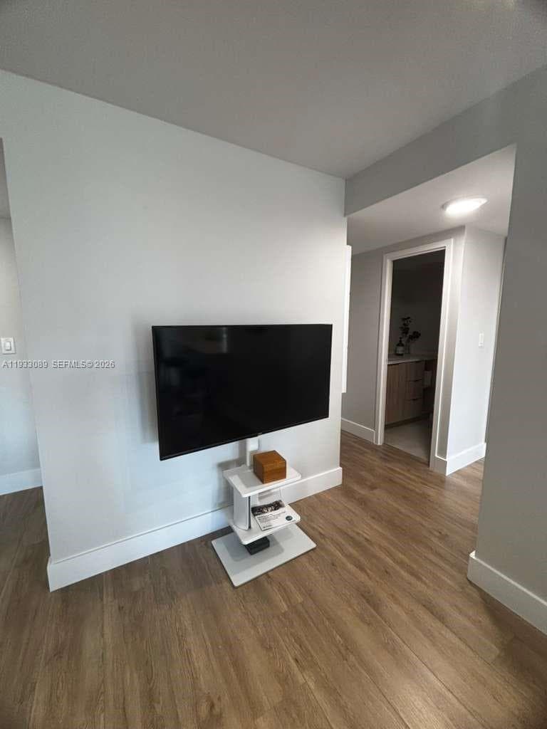 WINSTON TOWERS 200 · #1215 in Sunny Isles Beach - Photo 10