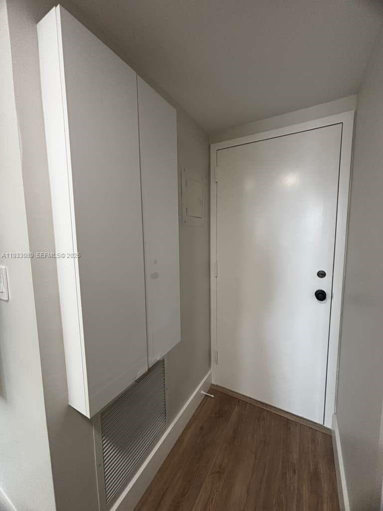 WINSTON TOWERS 200 · #1215 in Sunny Isles Beach - Photo 18