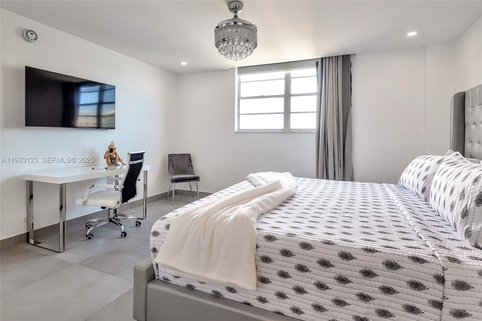 Sian Ocean residences · #14H in Hollywood - Photo 17