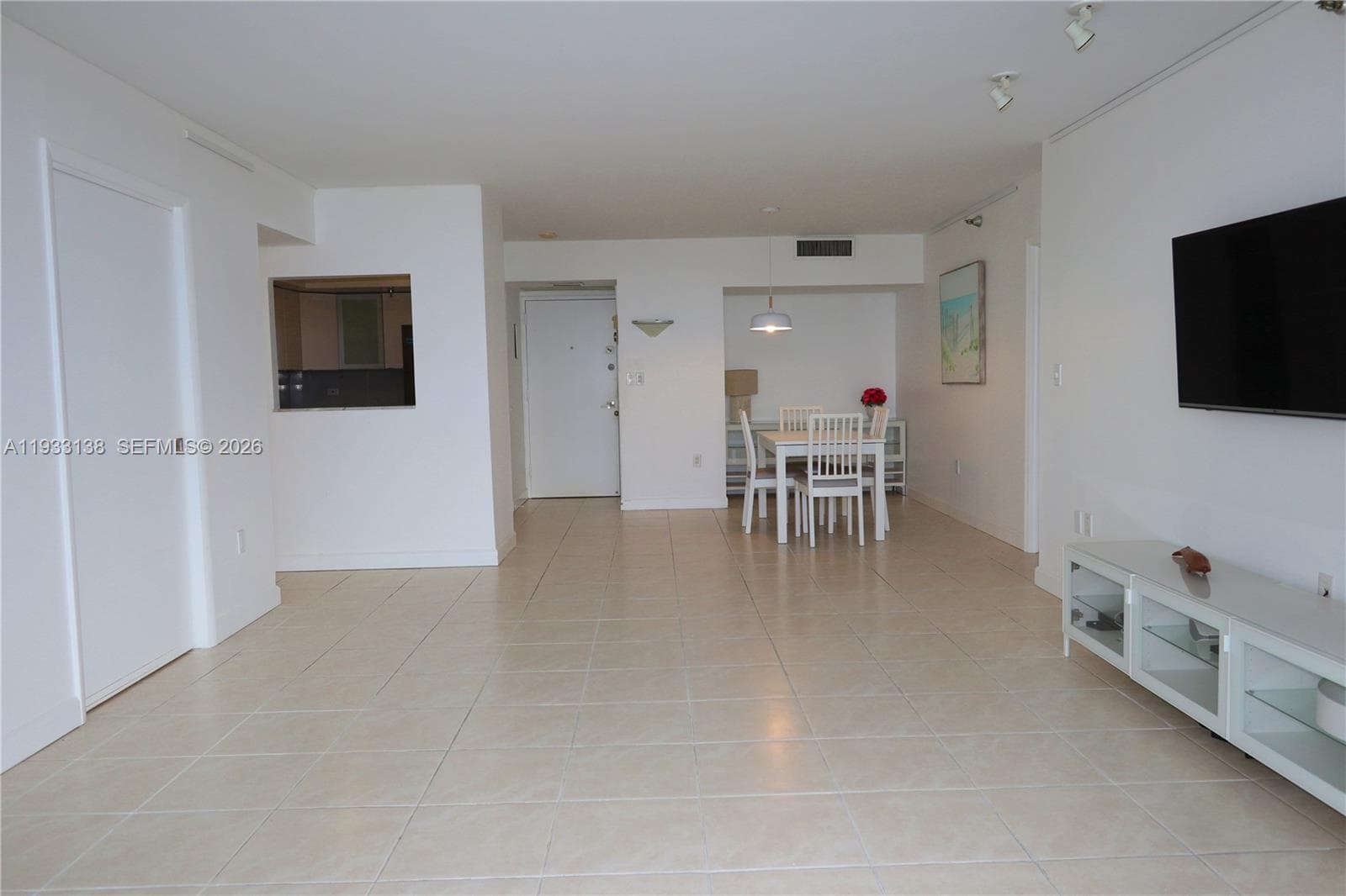 WATERVIEW CONDO · #1147 in Aventura - Photo 9