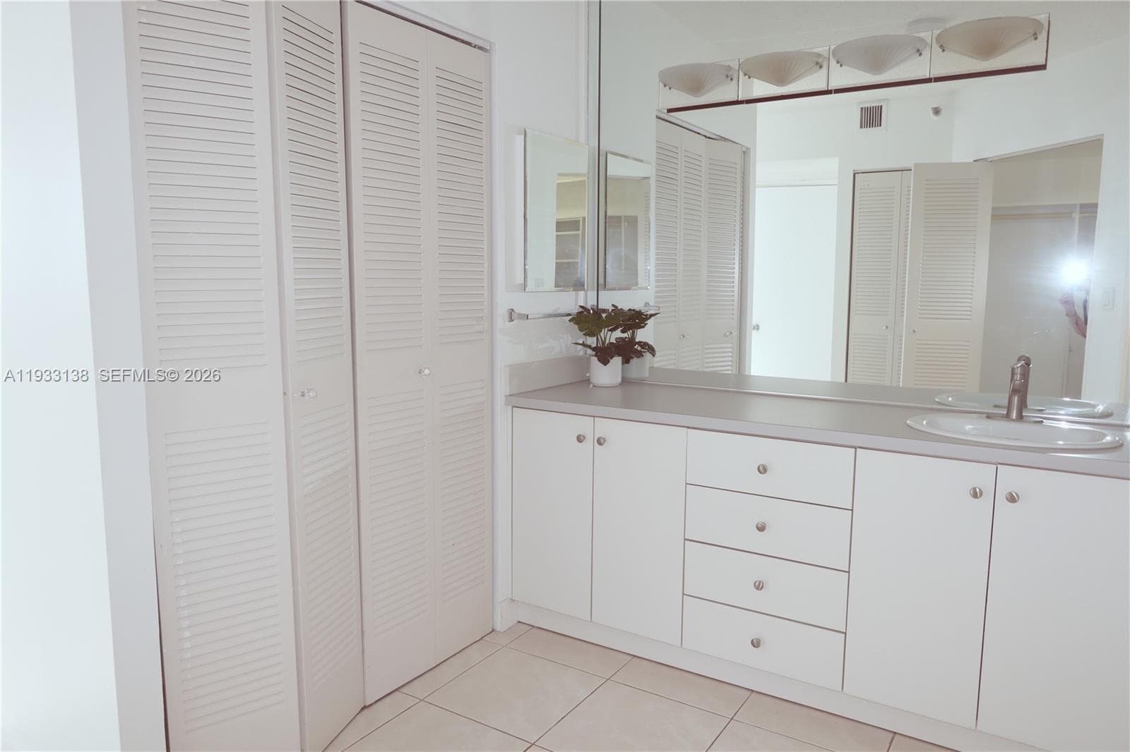 WATERVIEW CONDO · #1147 in Aventura - Photo 33