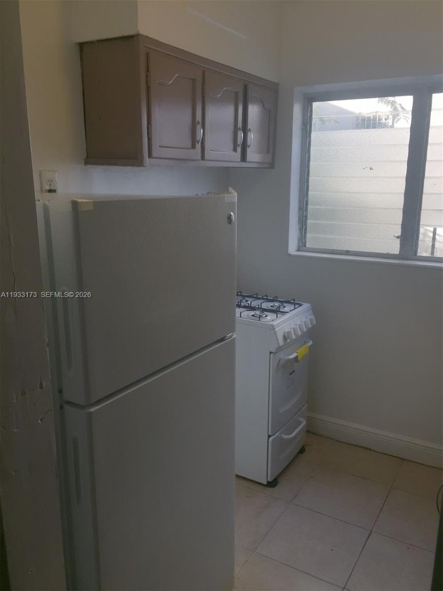 BUFFERD CONDO · #2 in Miami Beach - Photo 8