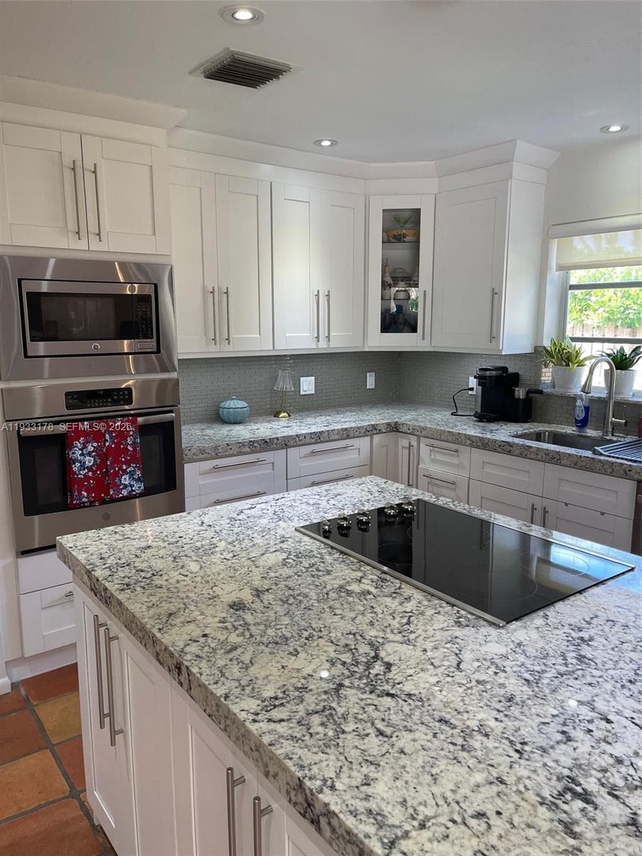 17025 SW 80th Ct photo 23
