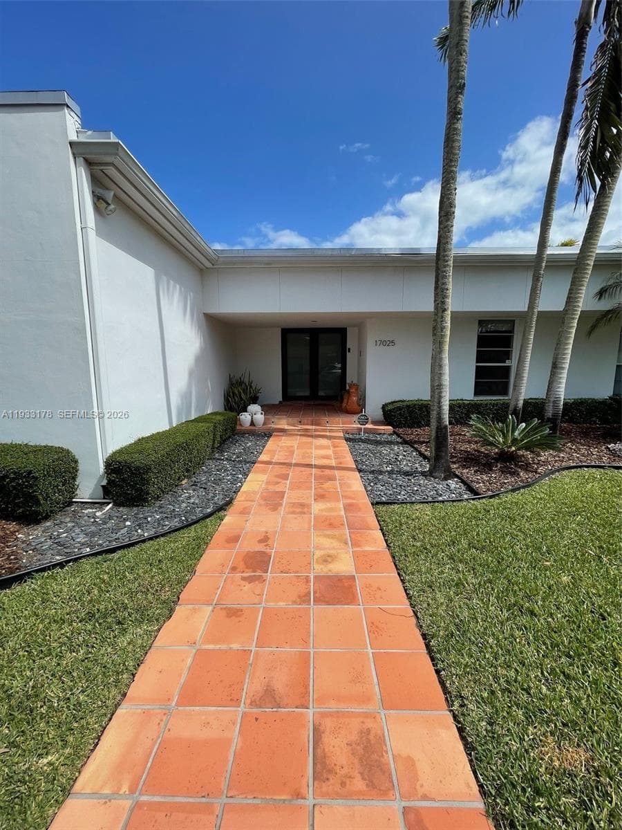17025 SW 80th Ct photo 7