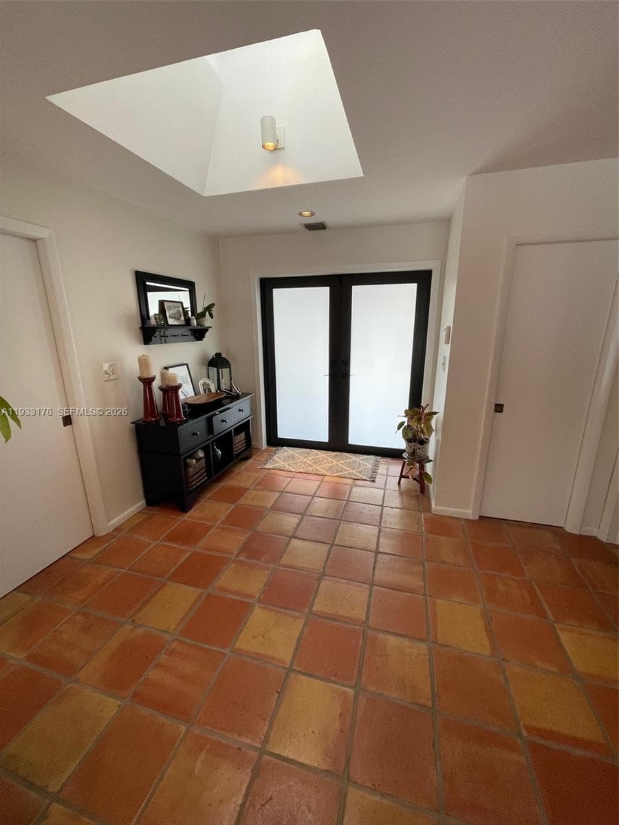 17025 SW 80th Ct photo 9