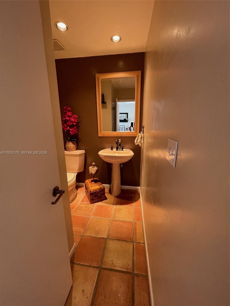 17025 SW 80th Ct photo 38