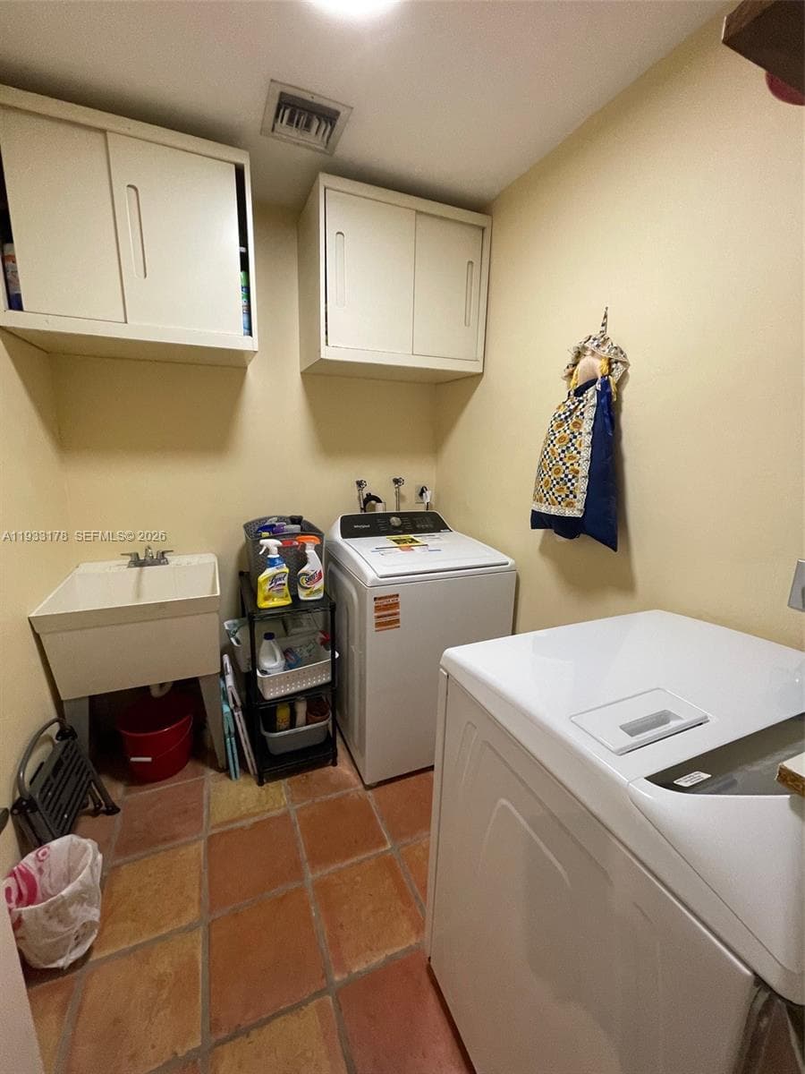 17025 SW 80th Ct photo 39