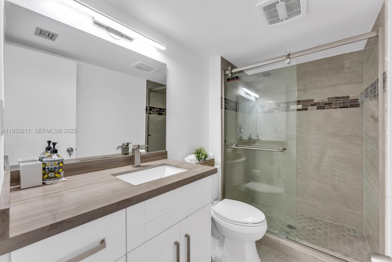 FLAMENCO CONDO TOWER I · #1408 in Aventura - Photo 16
