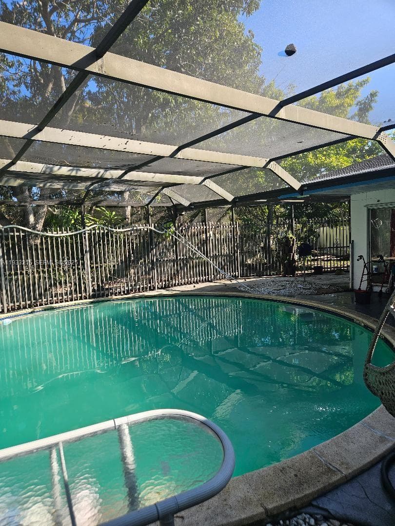 17601 SW 108th Ct photo 8