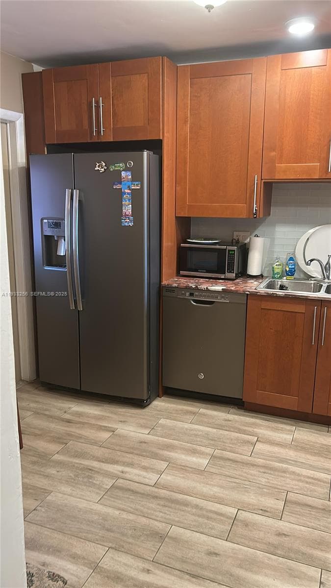 FIRST GULFSTREAM GARDEN · #306C in Hallandale Beach - Photo 3