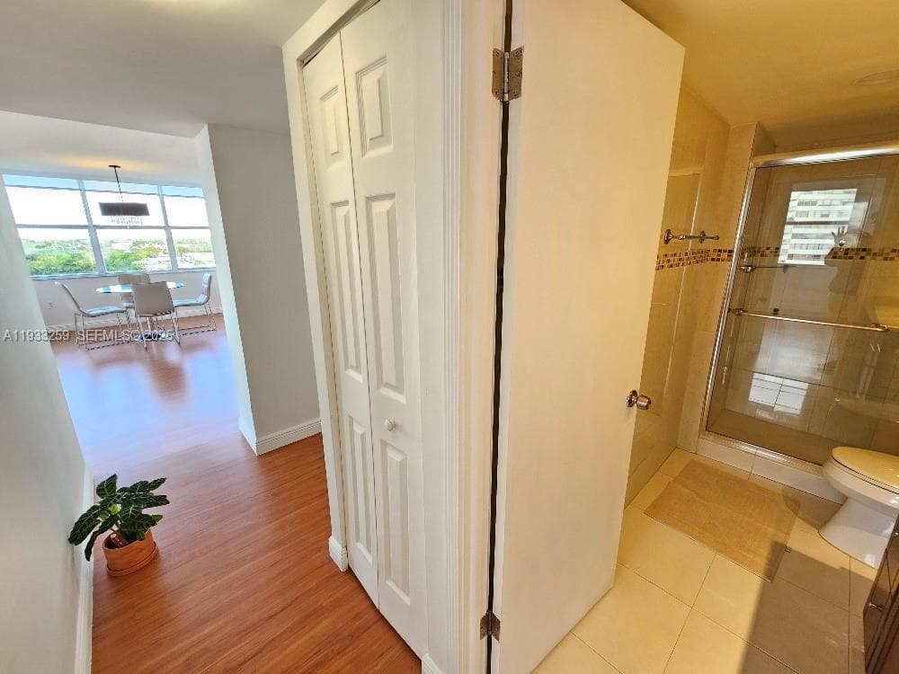 WILSHIRE CONDO · #706E in Miami - Photo 17