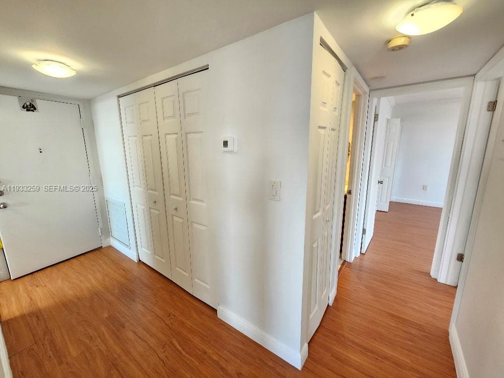WILSHIRE CONDO · #706E in Miami - Photo 12